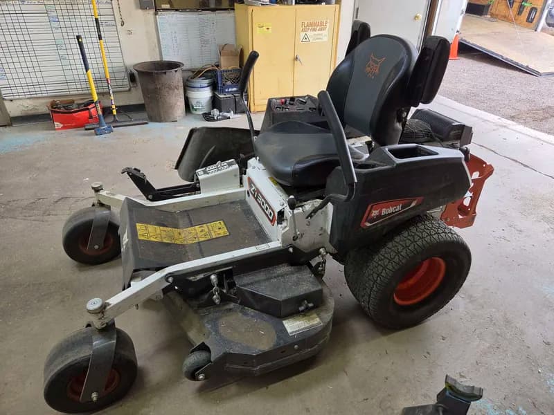 Bobcat Zero Turn Radius Mower w/ Kawasaki Engine. Starts and Runs. 4.6 Hours, rear view