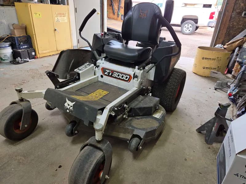 Bobcat Zero Turn Radius Mower w/ Kawasaki Engine. Starts and Runs. 4.6 Hours, close-up view