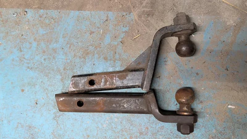 Trailer Hitch Ball Mount Assembly, primary view