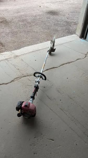 RedMax String Trimmer w/ Curved Shaft, primary view