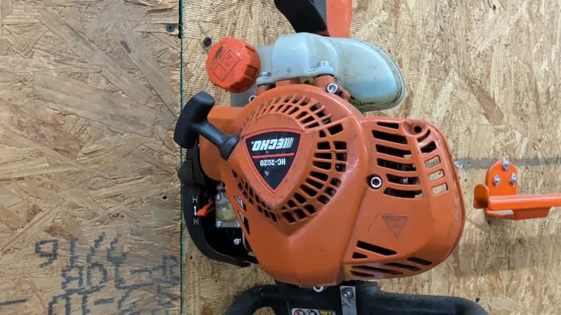 Echo HC-2020 Hedge Trimmer - gas powered, side view