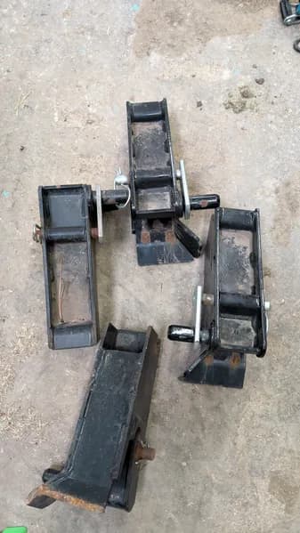Heavy-Duty Skid Steer Quick-Attach Bucket Couplers (4 pc), primary view