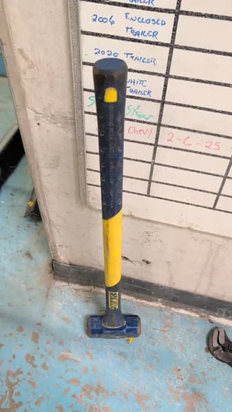 Estwing Sledge Hammer Fiberglass Handle, primary view