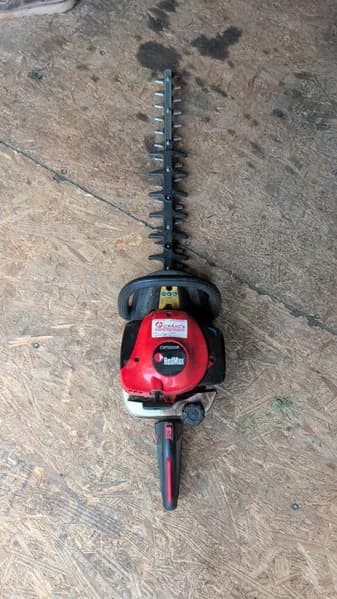 RedMax CHT260OR Gas Powered Hedge Trimmer, primary view