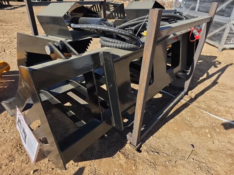Skid Steer Hollow Wood Grabber CK-HWG72, detail view