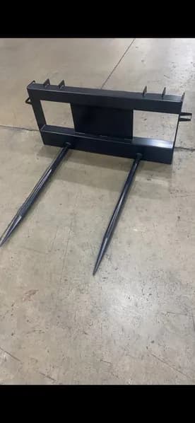 Heavy-Duty Skid Steer Bale Spear Attachment, side view