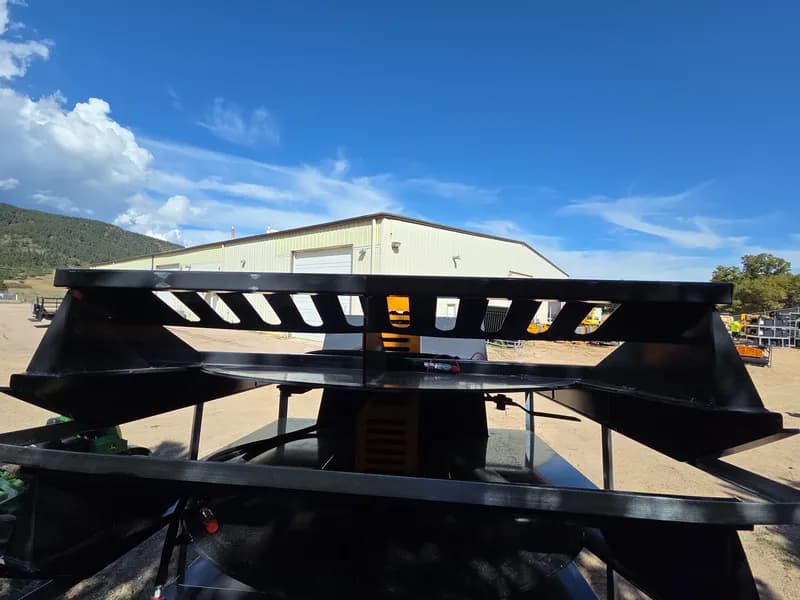 Wolverine 72-inch Skid Steer Brush Cutter BC-13-72W, interior view