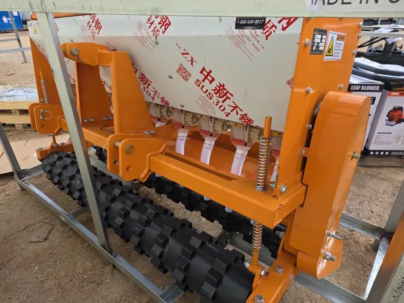 LandHonor No-Till Seed Drill SD-22-72W, side view