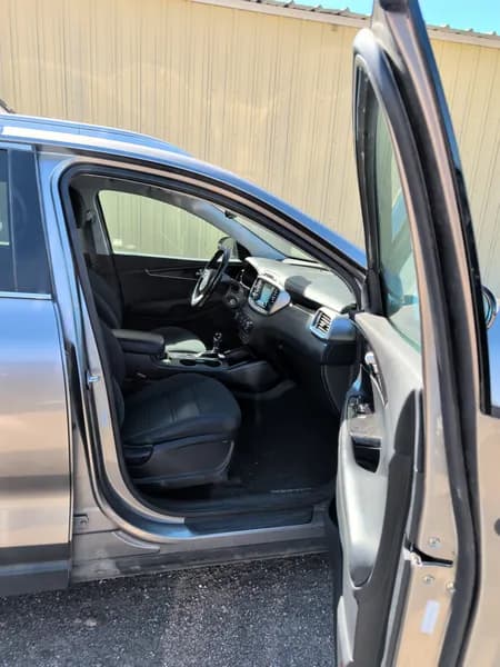 2017 Kia Sorento AWD – 2.4L GDI – 174K Miles – Compression Issue – Clean Title, view 18