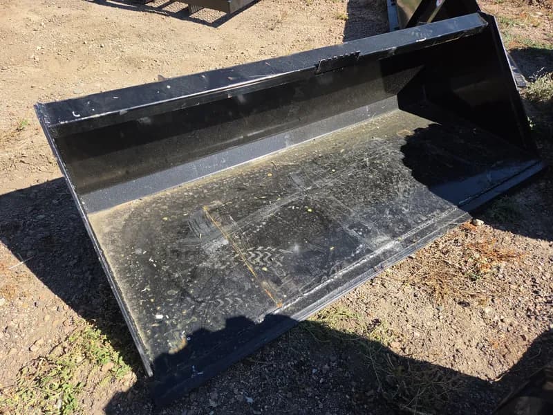 New SWICT Universal Skid Steer Quick-Attach Bucket Attachment 72", primary view