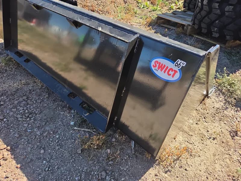 New SWICT 66" Bucket with Universal Skid Steer Quick-Attach Coupler, rear view