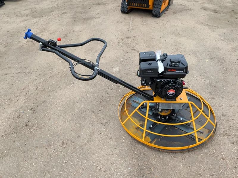 Gas-Powered Concrete Power Trowel Finishing Machine FT90B, detail view