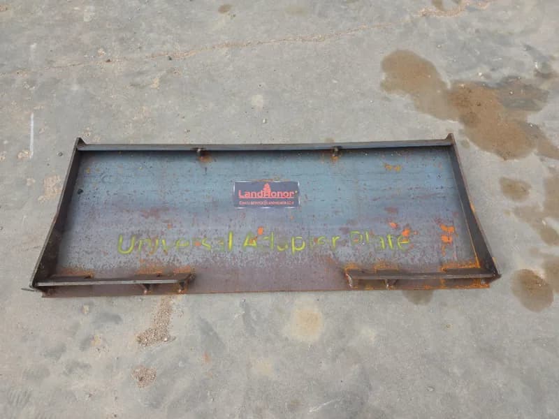 LandHonor Universal Mounting Plate, primary view