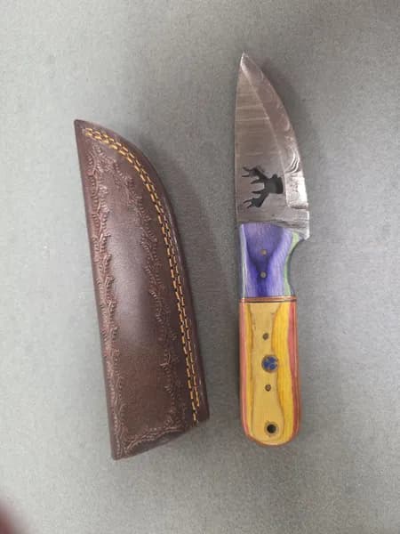 Fixed Blade Knife w/ Patterned Steel Blade, Deer Cutout, Multicolor Handle & Sheath, side view