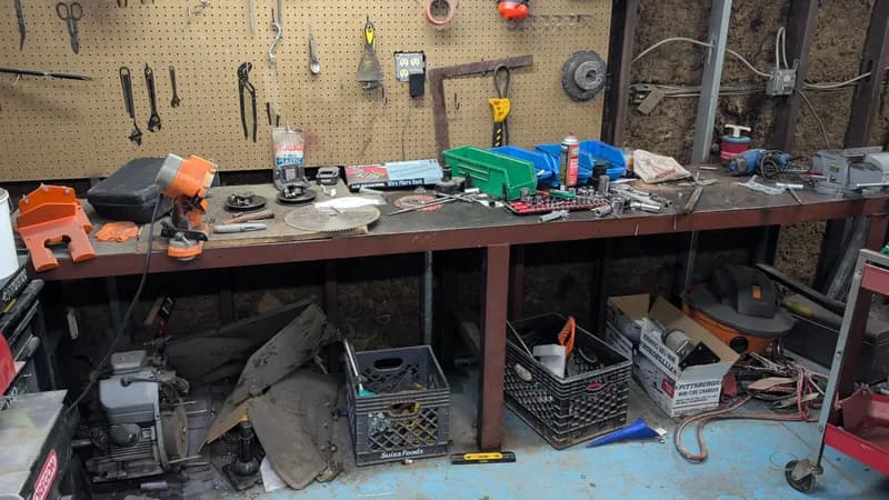 US General Wire Pliers Rack with Hand Tools & Accessories, primary view