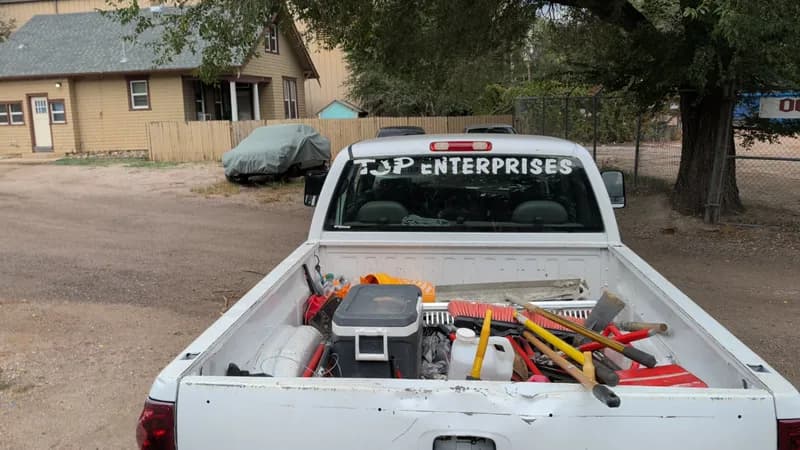 2003 Chevrolet Silverado 2500HD 4x4 – 6.6L Duramax Diesel – 153K Miles – Clean Title, interior view
