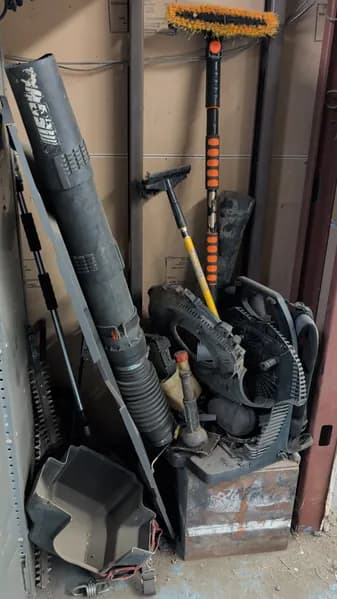 Misc. Landscaping Items & Tools, primary view